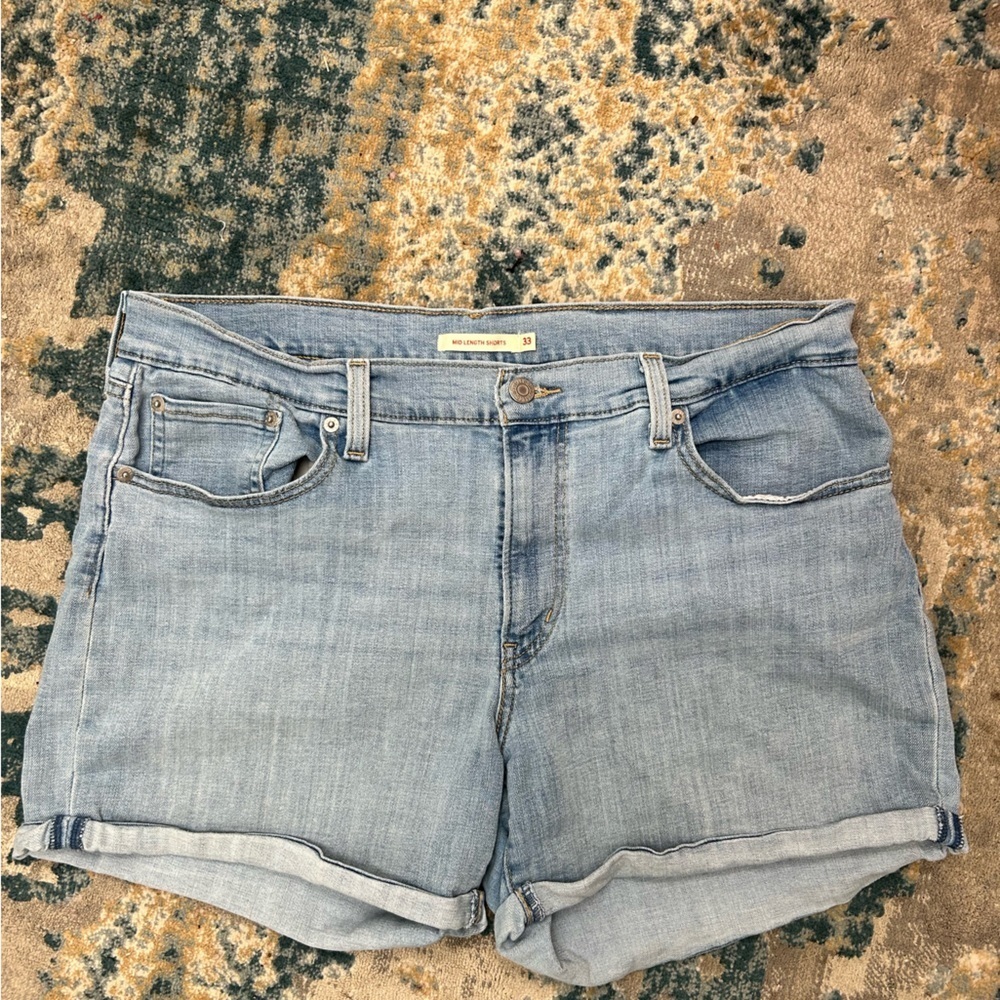 Levi’s Strauss Light Blue Mid Length Shorts Denim Jeans Womens 33​